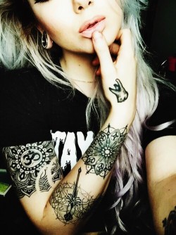 tattoos-w:  - - 