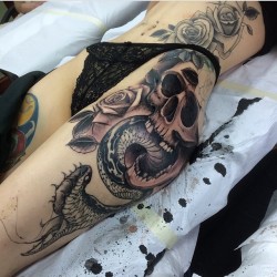 skullbxnes:  Tattoo blog