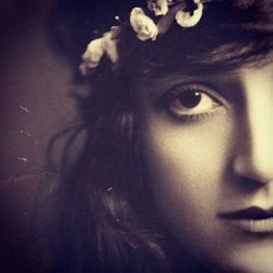 wickedfingers:  Silent film star Miriam Cooper