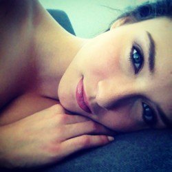 malenamorgan:  Cuddle time?