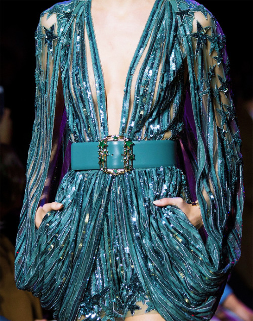 chromathique: Elie Saab s/s 2017 Changing it up from street style today because this dress is too pr