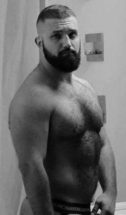 Fur, Tats, Leather and Scruff...