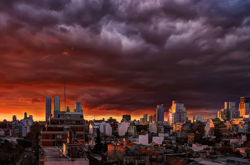 thekhooll:  CityScapes Manuel Savariz Santos  ………………….Look to the skies……