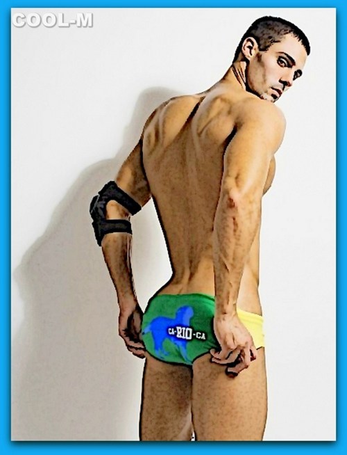 coolmasculino:  DEREK RICHARDSON