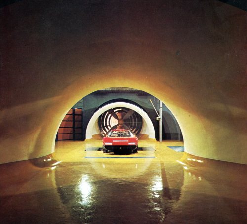 frenchcurious:La soufflerie aérodynamique Pininfarina - alpha auto c.1976-1977