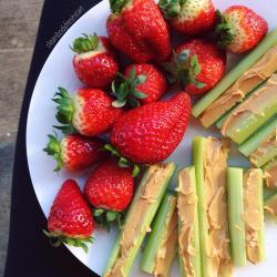 cleanbodyfreshstart:  celery with peanut butter + fresh strawberries .. a delicious snack from the past ✿