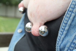 piercednipplegirls:  right after the thumbs behind the balls stretch!