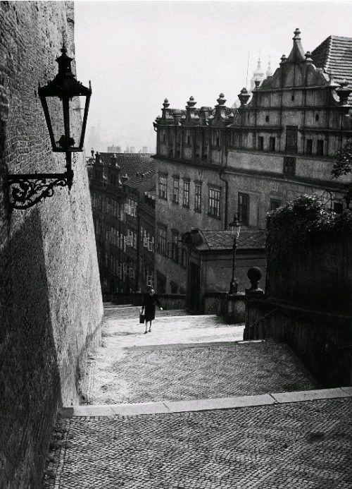 XXX tytusjaneta:   Alfred Ehrhardt (1901 - 1984)Prag. photo
