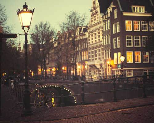 reynoldsdee:  Amsterdam by Irene Suchocki    