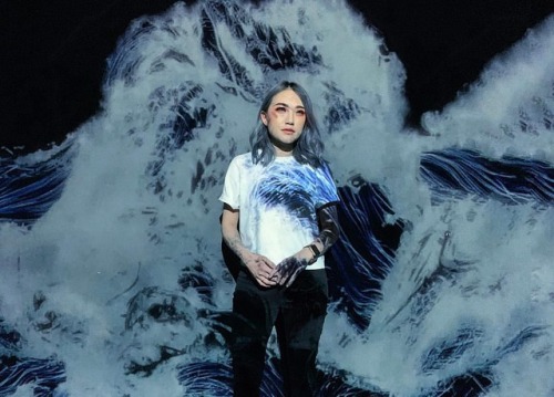 I want the ocean right now. . . . . #waves #teamlab #tokyo (at teamLab Borderless / チームラボボーダレス) http