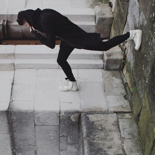 blvkdlyfe:blvkdlyfe for fashion daily. Repcode: “blvkd” for 20% off on Karmaloop & Plndr.
