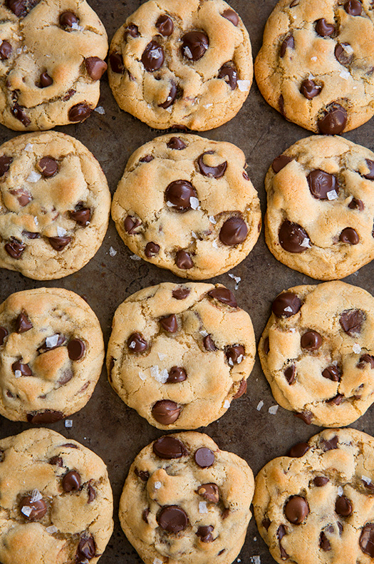 verticalfood:  Gluten-Free Chocolate Chip Cookies (by Cooking Classy)