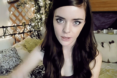 ixnay-on-the-oddk:  thestaticwaves:  0_0  HAHAHAHAHAHAHA “Ashe, is the penis curved? Why are you doing that?”