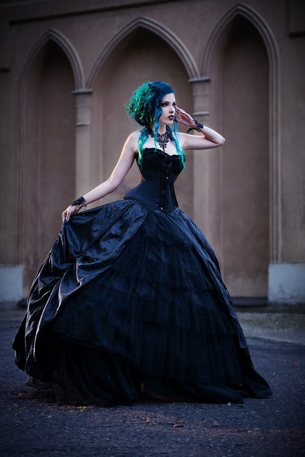 Model, make-up, hair, edit: Daedra Photographer:... - Gothic and Amazing
