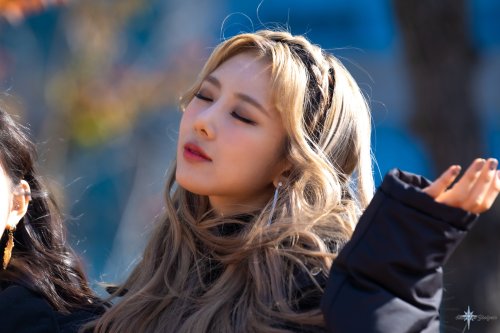 7-dreamers:  [181021] Inkigayo Mini Fanmeeting © Sirius for Yoohyeon‏ | Do not edit