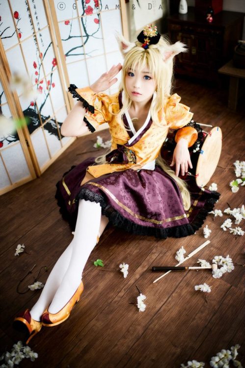 SeeU - Vocaloids [Tomia - Spiral Cat]