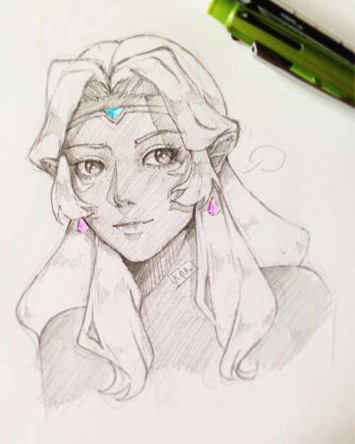 koukokei-artwork:“A very ALLUR(A)ING princess✨”