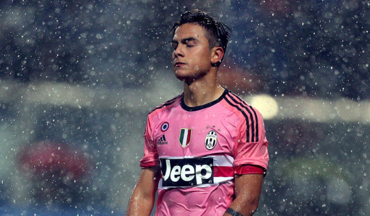 dybala pink jersey