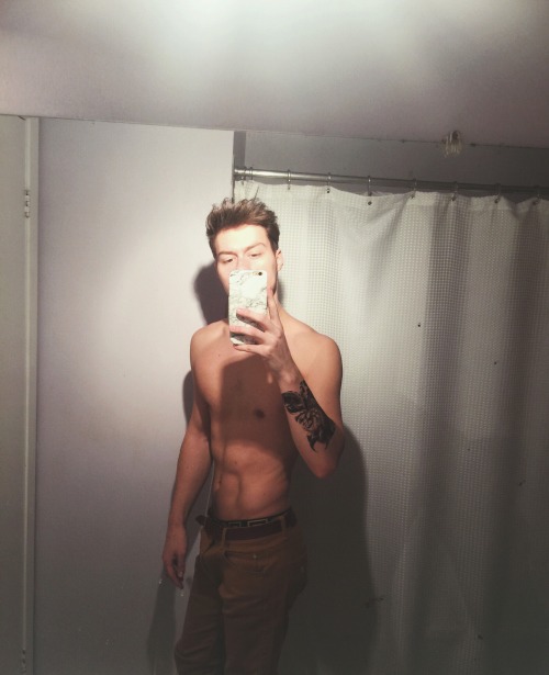 b0nk3rz:  insta: cmcniz 