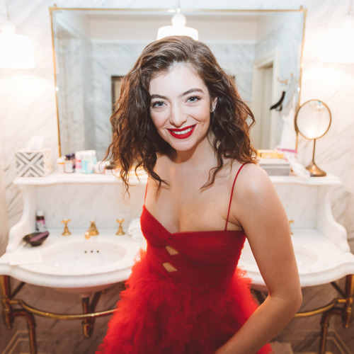 lorde-daily:lordemusic: