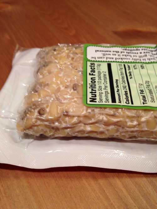sainttaco:  •Feelin’ good. Been working out 4-5x per week over the last few weeks. Last night, did 30 minutes of eliptical and 15 on the bike. •Oh my tempeh. Cooked with tempeh for the first time last night and was very pleasantly surprised. I’m