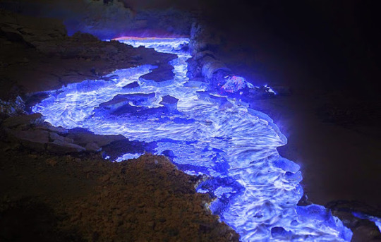 Spectacular Neon Blue Lava Pours From Indonesia's Kawah Ijen Volcano At Night (PHOTOS)