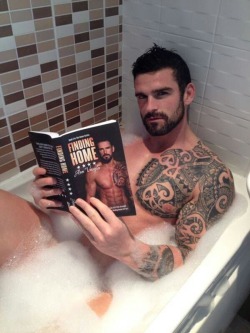 Stuart Reardon. *sigh*