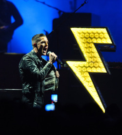 talkstostrangers:  The Killers Perform at