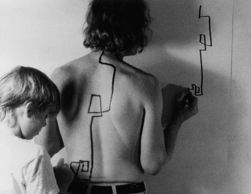 froyo-bitch:likeafieldmouse:Dennis Oppenheim - Two-stage Transfer Drawing (1971)“As I run a ma