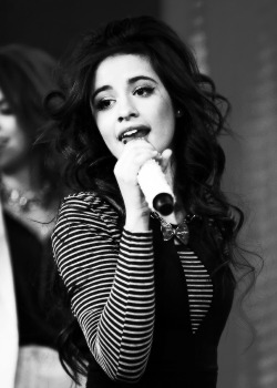 fifthharmoiny:  Today Show 11.4.13     