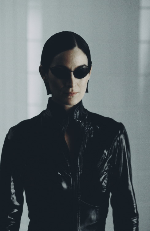 kobikiyama:Carrie-Anne Moss / Trinity