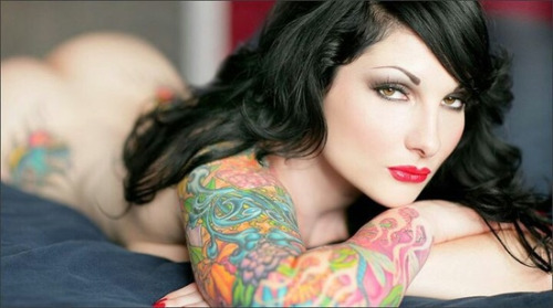 inkontits:  More here http://fantasticbodyart.tumblr.com adult photos