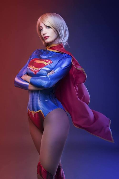 steam-and-pleasure: Supergirl New 52 from DC ComicsCosplayer: Sophie Valentine Cosplaywww.instagram.