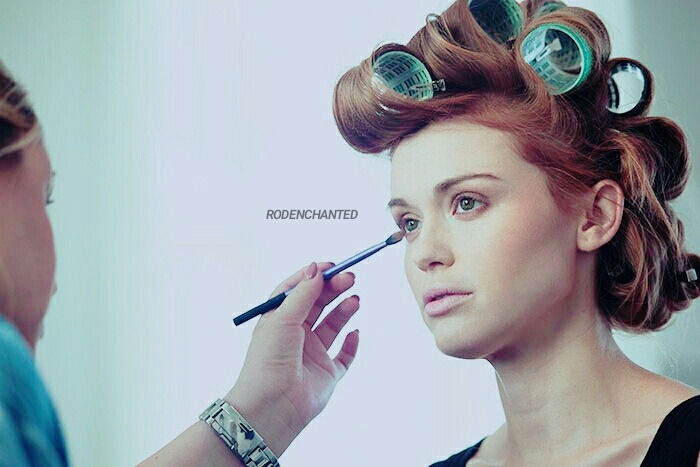 rodenchanted:  Getting ready for the VMAs {2014}