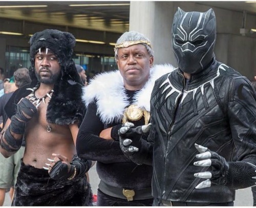 A Panther&rsquo;s Legacy! #TBT #NYCC2017.Fun fact:  T'Challa was made King of the Dead by Bast, gran