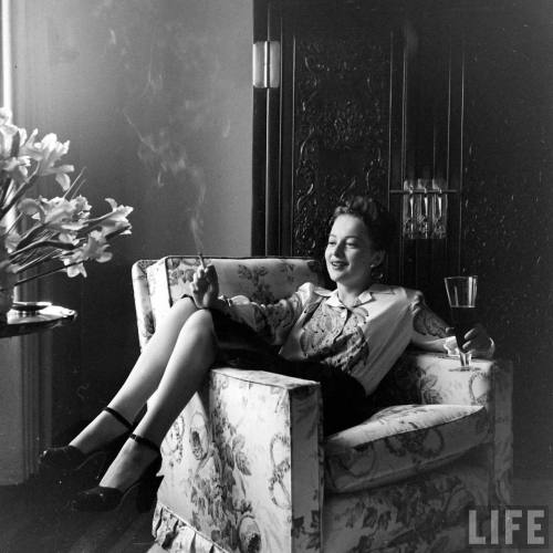 Olivia de Havilland(Bob Landry. 1942)