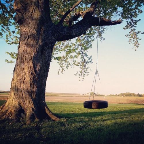 oldfarmhouse:www.instagram.com/countrylivingmag