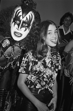 thegoldenyearz:  Gene Simmons from KISS and Brooke Shields at the Firoucci party in Beverly Hills by Brad Elterman, 1978