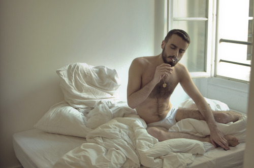 jeanbaptistehuong:  © JBH/BVD-2013 - Paris (France) Remi http://instagram.com/baronnedeneuve https://instagram.com/r_ducheix_trolez https://vimeo.com/user6983854 