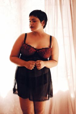 lingerie-plus:  A Curious Fancy