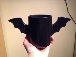 Alessa-Autopsy:  Spookyloop:  Vampireheart616:  I Love The Bat Mug My Boyfriend Bought