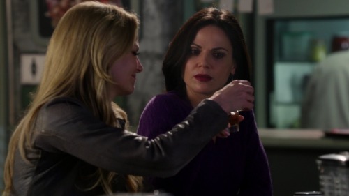 Once Upon a Time 4.11 Heroes and Villains 