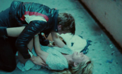 emmysrossm: Tell me how I should be. Just tell me. I’ll do it. Blue Valentine (2010)