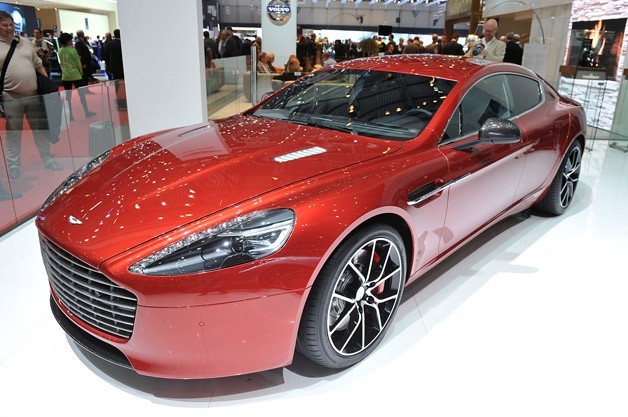 carpr0n:  updated verSion Starring: Aston Martin Rapide S (via autoblog.com)