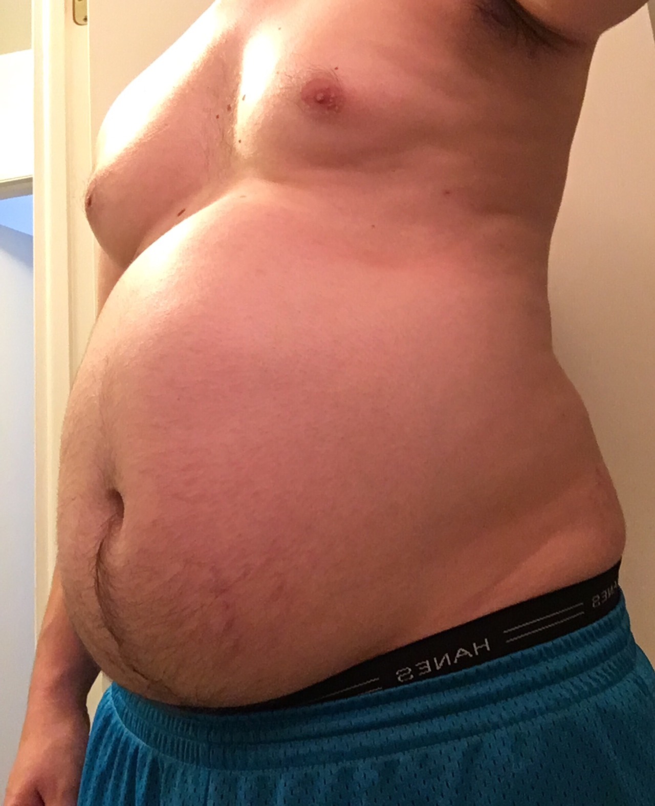 bitemeharderr:  tsentry:  Well, I’m really bad at angles for comparison shots,