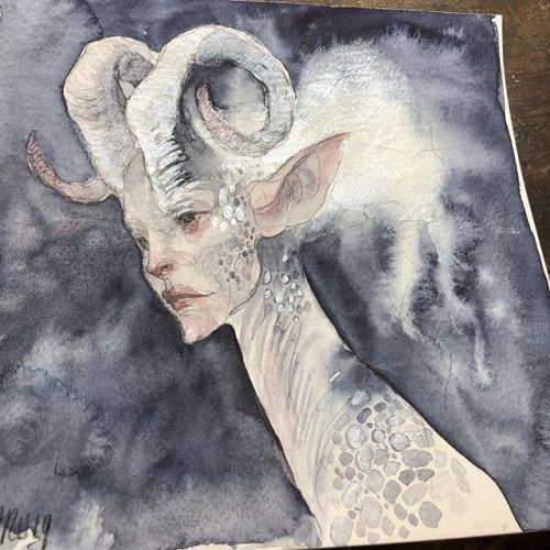 artofeyeris:Oh hey… another one… a horned one, she has horns that look like crystals. 