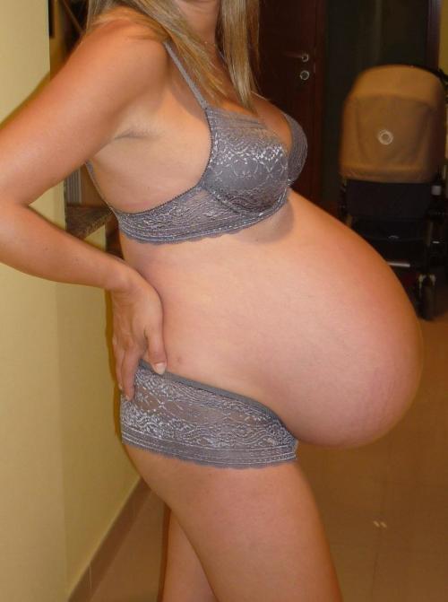 Big beautiful pregnant women. Mhmm. porn pictures