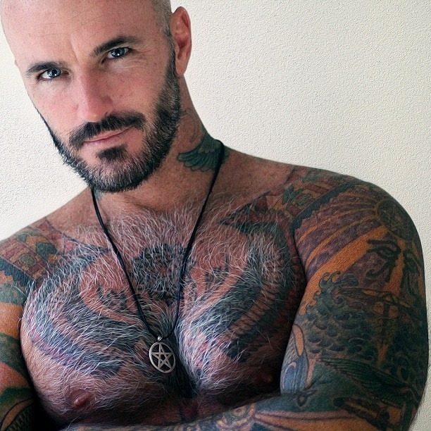 buddbutt:  Ari