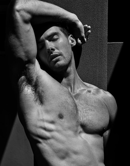 libraryofcongresshh:mansexfashion:photographer: Paul Fitzgerald model: Mitchell Wick 