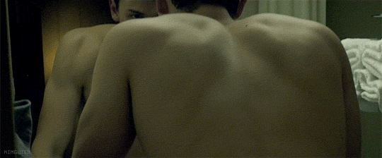 http://cinemagaygifs.tumblr.com/post/147507427146